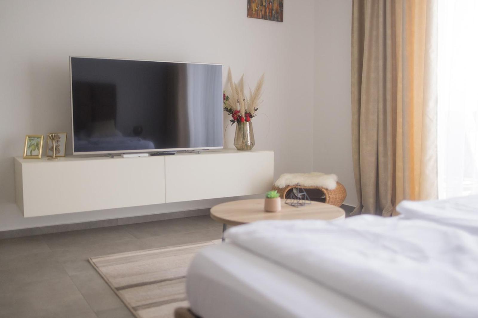 Villa A&D Слатине Экстерьер фото